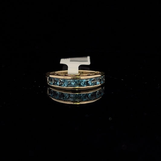 Blue topaz band with square stones - 14ky