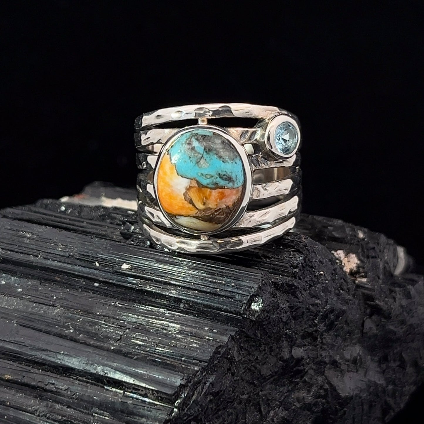 Spiny Oyster w/ Blue Topaz Ring - .925